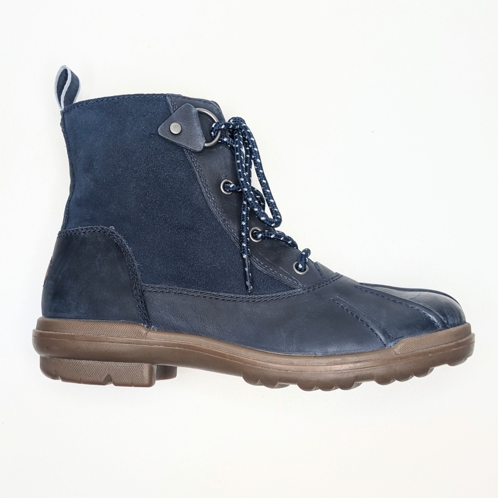 UGG Hapsburg Duck Boots Navy Blue Leather Suede Uppers Women's Size 7.5